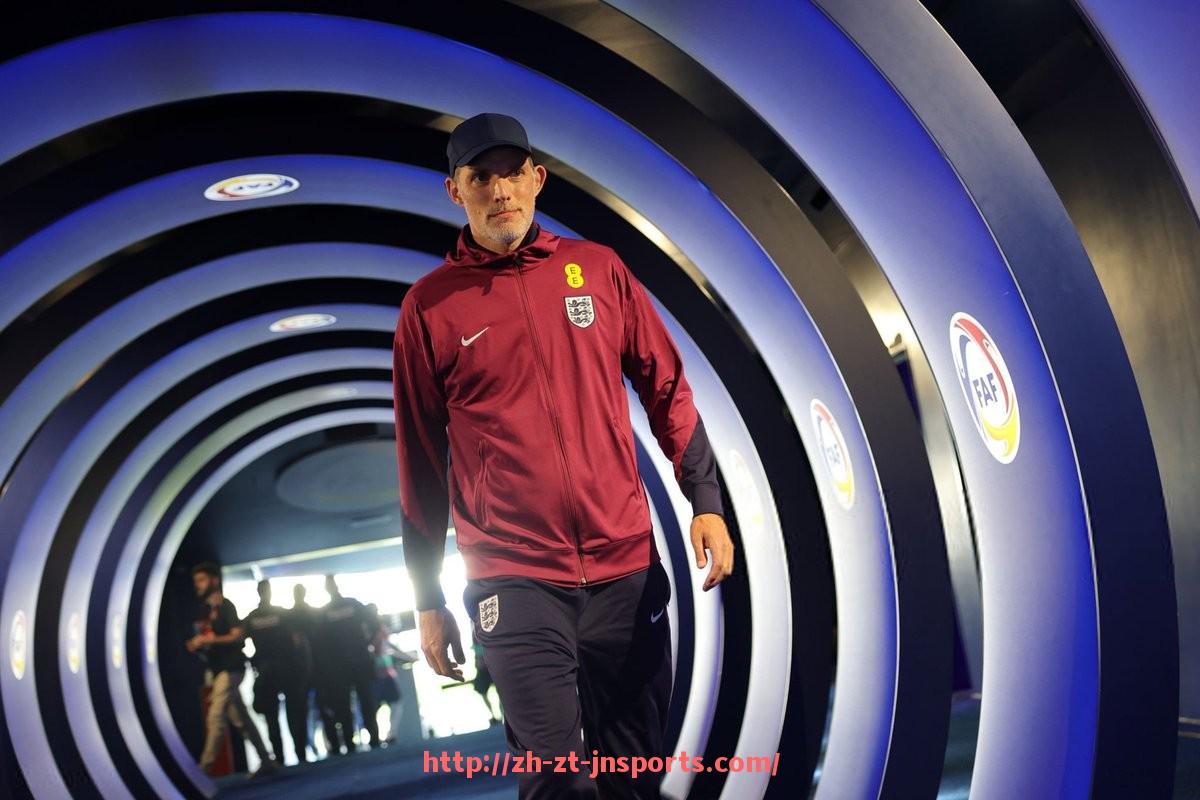 JN江南体育-世俱杯比赛中传中起脚区域集中度对进攻效率的影响研究