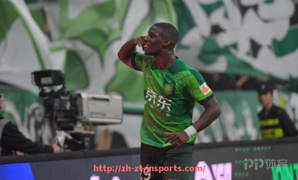 JN江南体育-日本是否曾打败过德甲球队？重要比赛回顾