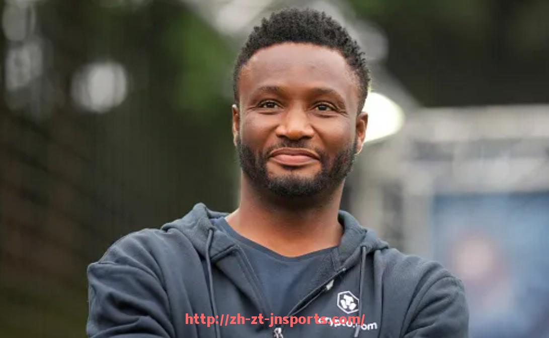 JN江南体育-火箭队官网上关于克里斯·保罗的官方图片